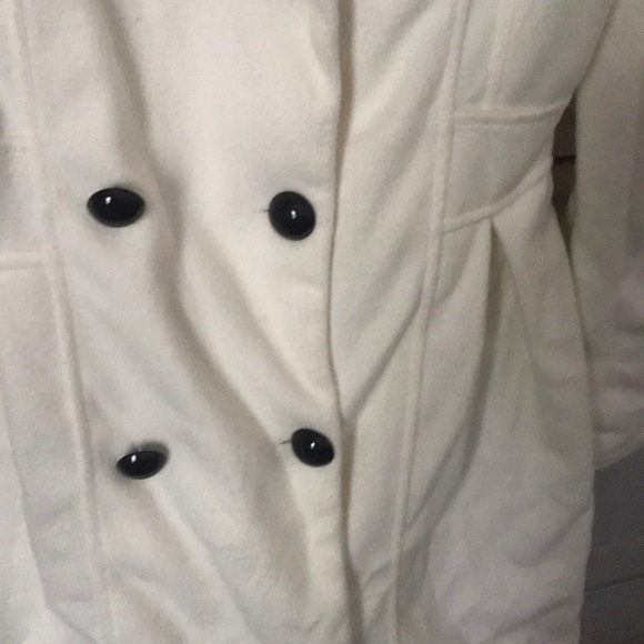 Coat - Picture 2 of 3